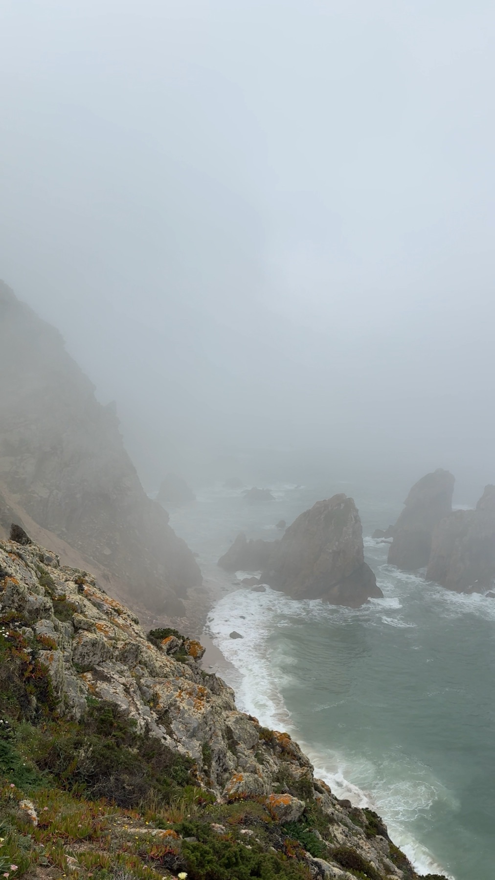The peaks. Sintra appearing and disappearing.